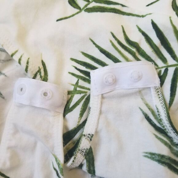 H&M Women Palm leaf bodysuit - Size L - Picture 5 of 5